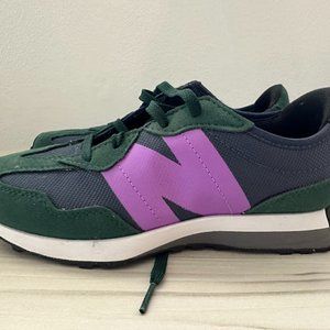 New Balance The Intelligent Choice 327, Size 4 Women's